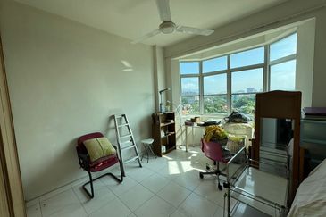 KONDOMINIUM DAMAIPURI