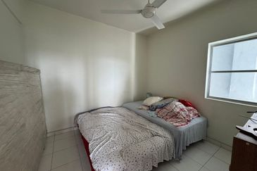 KONDOMINIUM DAMAIPURI