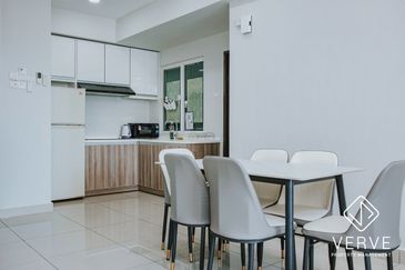 THE MAJESTIC (IMPERIAL & MAJESTIC)