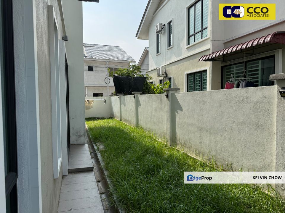 Pengkalan Tiara Double Storey Intermediate Corner House, Perak, Ipoh