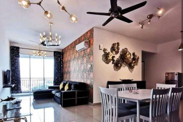 THE MAJESTIC (IMPERIAL & MAJESTIC)