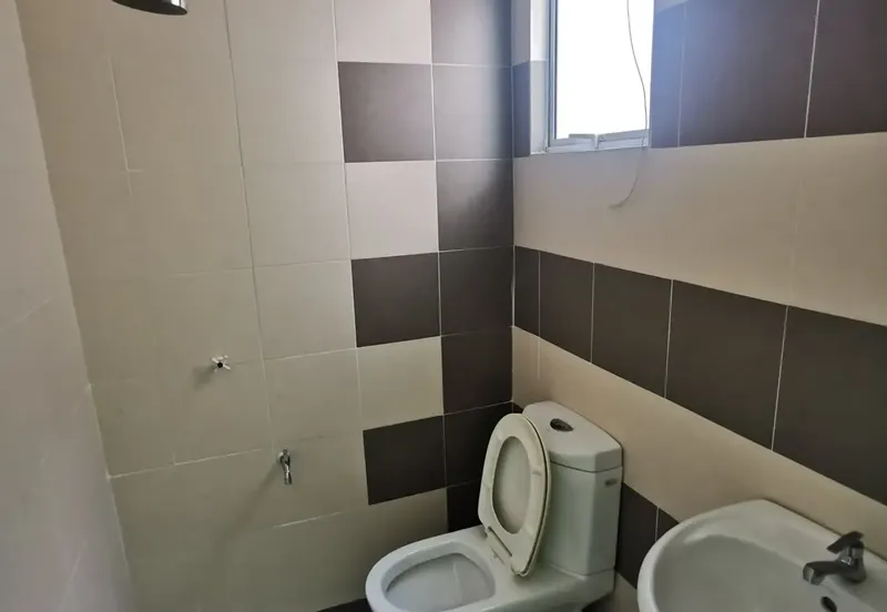 TAMAN PENGKALAN BARAT (TAI TRADING)