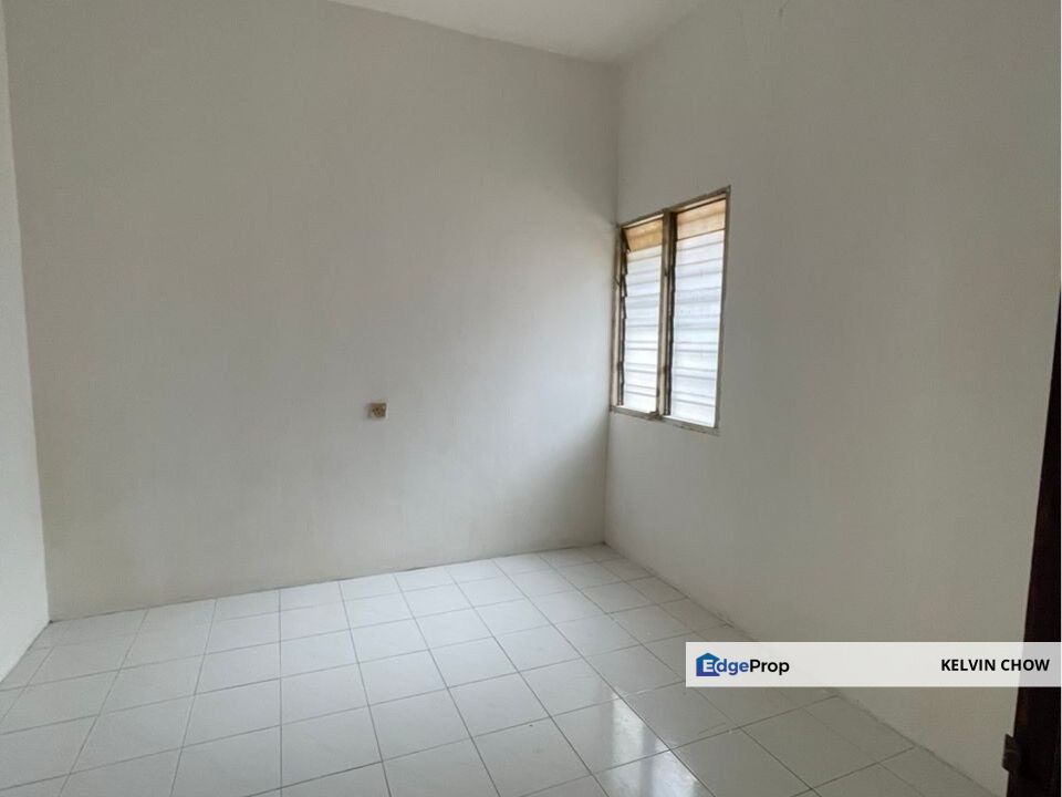 Menglembu Impiana Adril Double Storey House, Perak, Menglembu