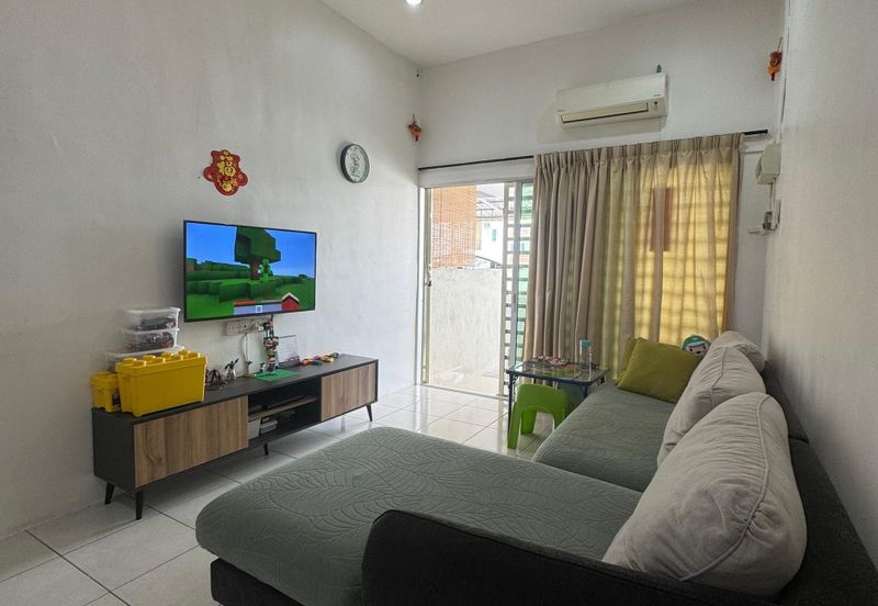 DESA LAHAT SRI -WANG