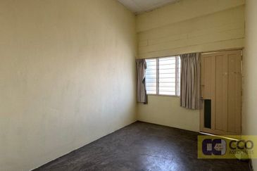 Jalan Pasir Puteh, Station 18