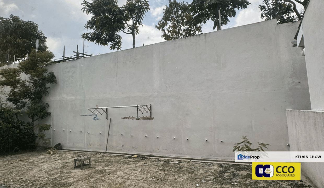 Lahat Waterfront Single Storey Semi D House, Perak, Lahat