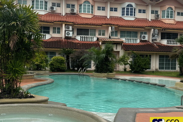 FLORA TROPIKA (THE THOMPSON)