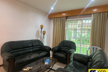 FLORA TROPIKA (THE THOMPSON)