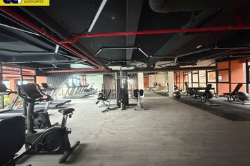 Piccadilly Service Residence @ Greentown