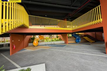 Piccadilly Service Residence @ Greentown