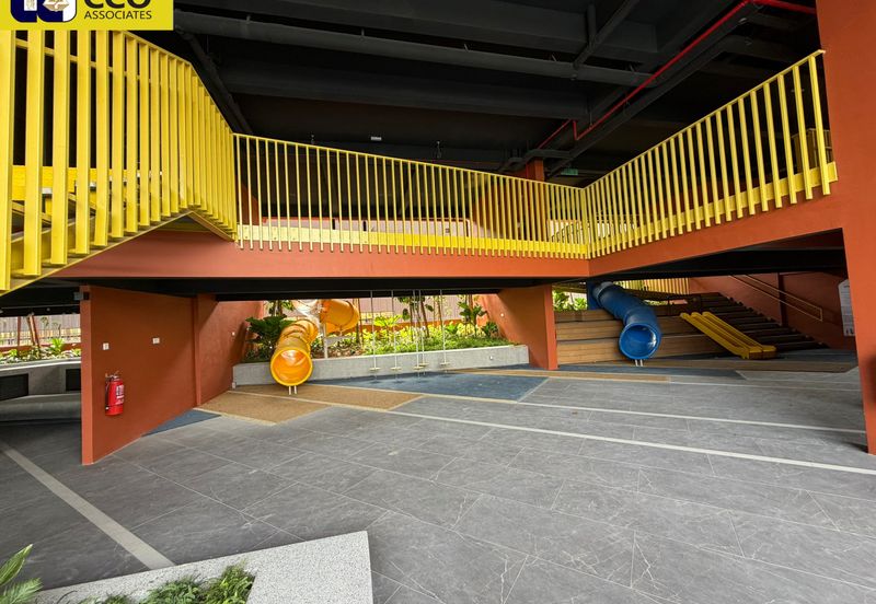 Piccadilly Service Residence @ Greentown