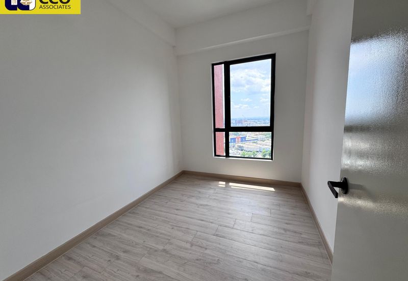 Piccadilly Service Residence @ Greentown