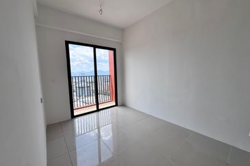 Piccadilly Service Residence @ Greentown