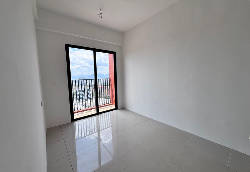 Piccadilly Service Residence @ Greentown