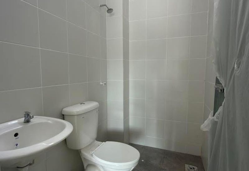 DESA LAHAT SRI -WANG