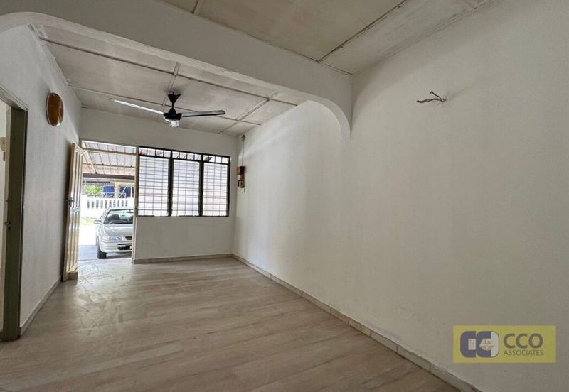 TAMAN JATI, JELAPANG