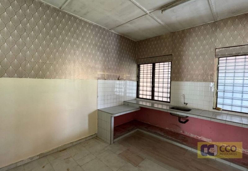 TAMAN JATI, JELAPANG