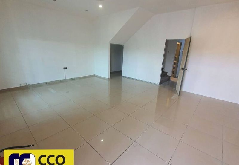 ANJUNG BERCHAM UTAMA