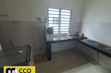 ANJUNG BERCHAM UTAMA