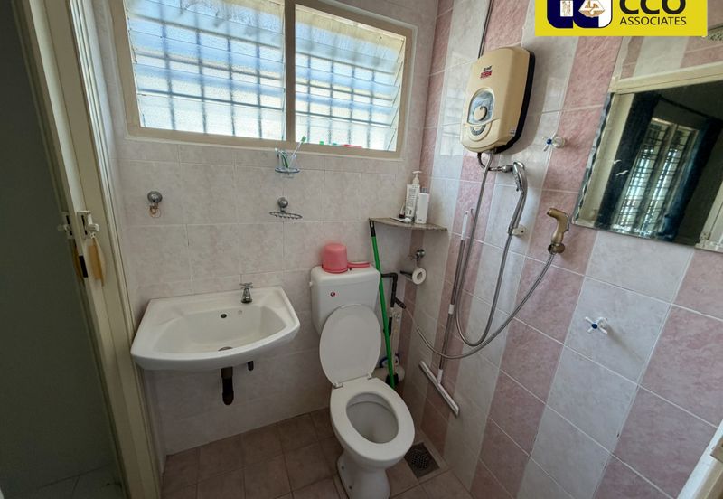 TAMAN PENGKALAN BARAT (TAI TRADING)