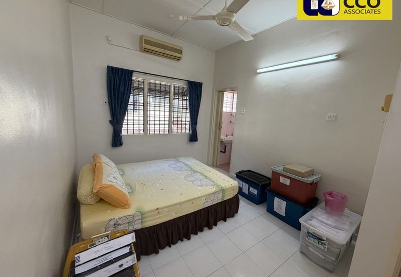 TAMAN PENGKALAN BARAT (TAI TRADING)