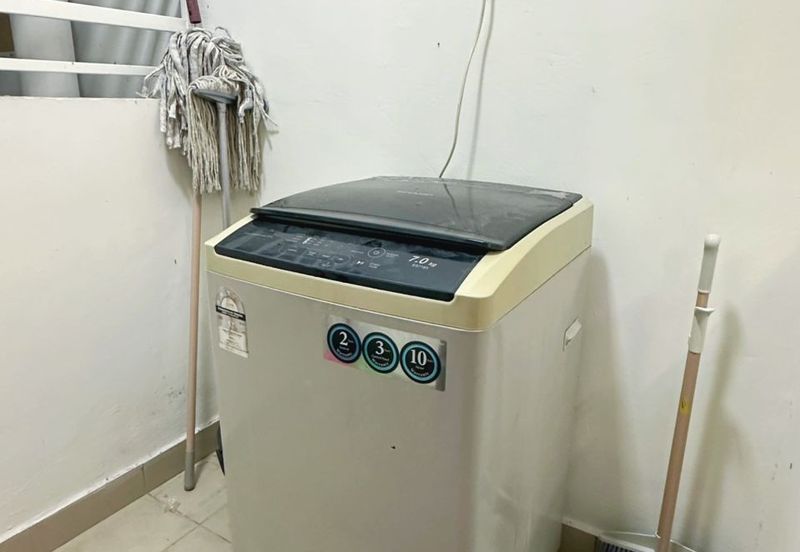 THE MAJESTIC (IMPERIAL & MAJESTIC)