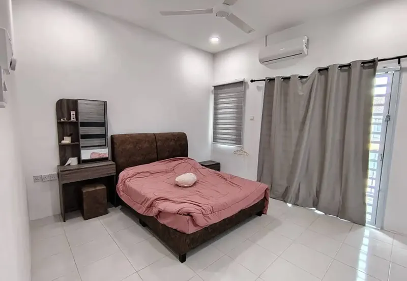 DESA PENGKALAN BERSATU