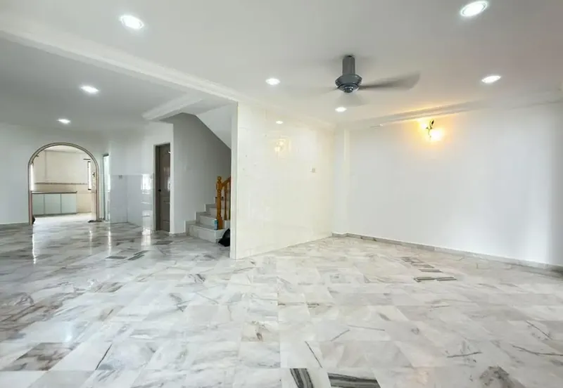 TAMAN MENGLEMBU BERLIAN