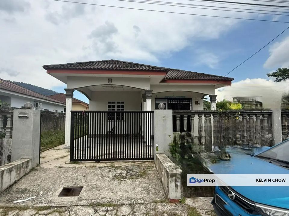 Buntong Single Storey Bungalow House For Sale, Perak, Ipoh