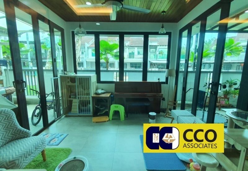 Arena Tasek Putra (Tasek Nova)