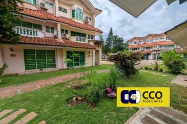 IMPIANA BOUGAINVILLEA