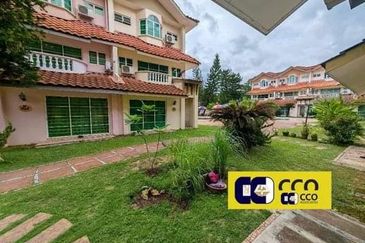 IMPIANA BOUGAINVILLEA