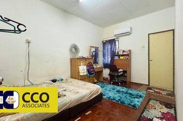 TAMAN LAPANGAN INDAH