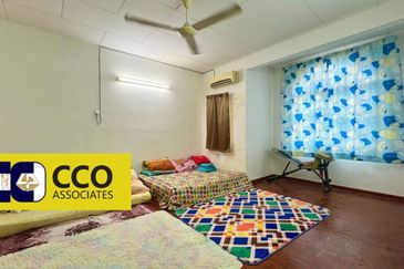 TAMAN LAPANGAN INDAH