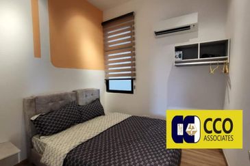 THE COVE HILLSIDE RESIDENCE