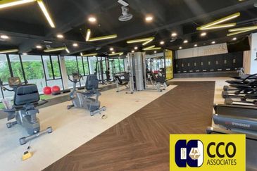 THE COVE HILLSIDE RESIDENCE