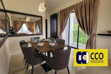 THE COVE HILLSIDE RESIDENCE