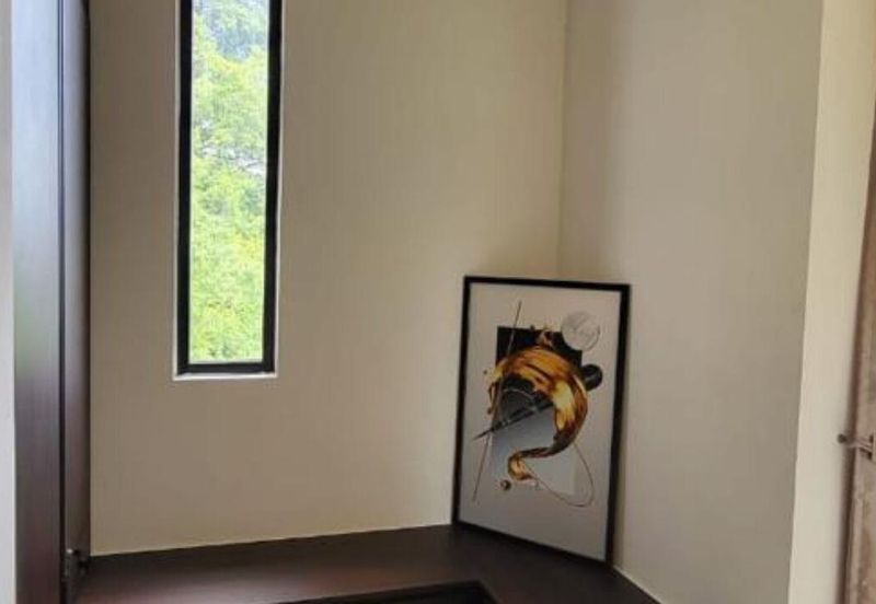 THE COVE HILLSIDE RESIDENCE