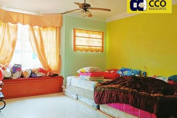 IMPIANA BOUGAINVILLEA