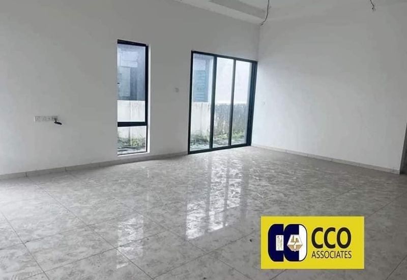 Panorama Lapangan Akasia @ Botani