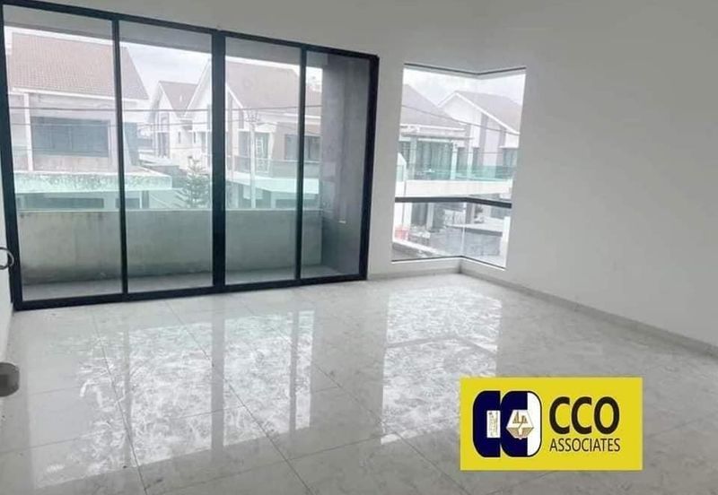 Panorama Lapangan Akasia @ Botani