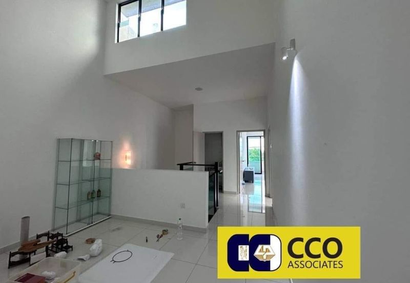 Panorama Lapangan Akasia @ Botani