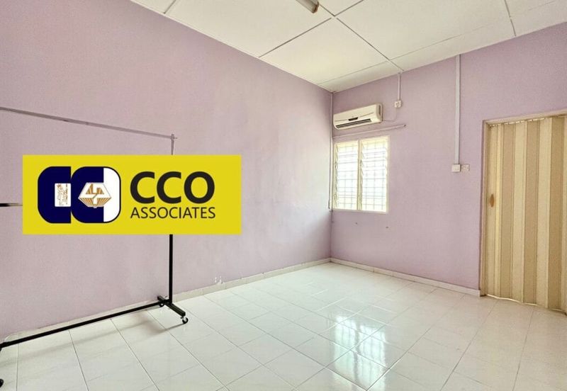 Pengkalan Station 18 Double Storey House For Sale