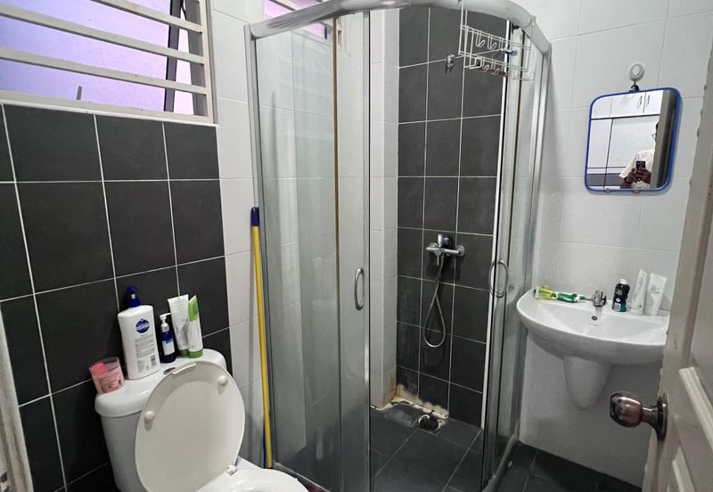 Dorset Place @ Taman Lapangan Setia