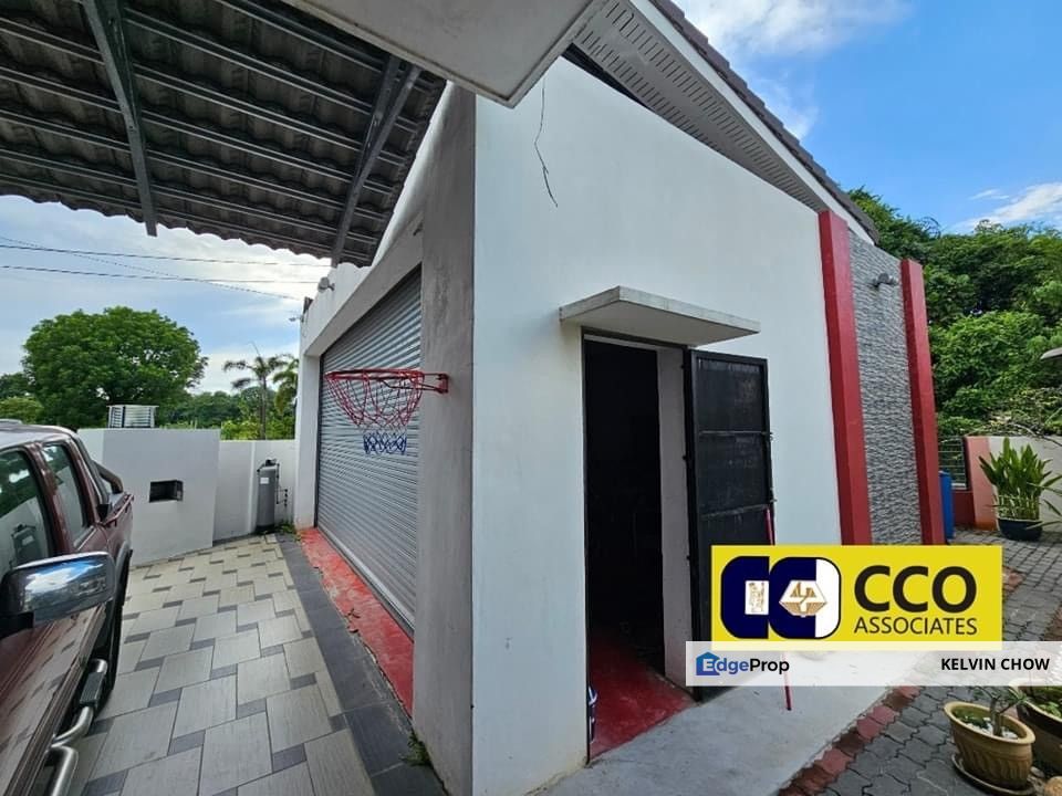 Pengkalan Bayu Sppk Station 18 2.5 Storey Semi D House, Perak, Kinta