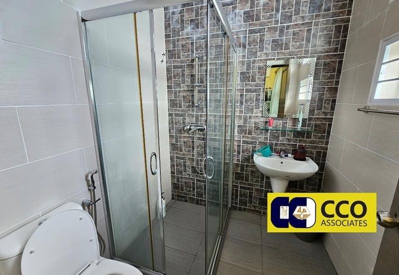 Taman Pinggiran Pengkalan Bayu