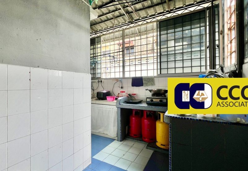 TAMAN MEWAH, BERCHAM