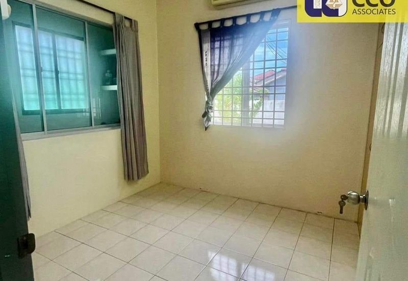 Pengkalan Timur Station 18 Single Storey Endlot House