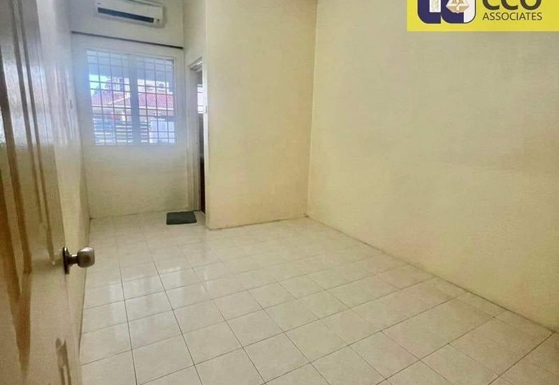 Pengkalan Timur Station 18 Single Storey Endlot House