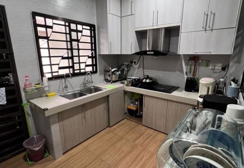 Taman Lapangan Hartamas Botani